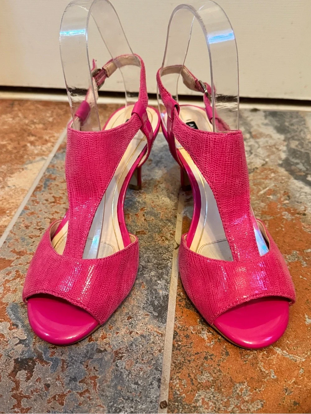 Gorgeous Alex Marie Hot Pink T-Strap Open-Toe Textured Heels!